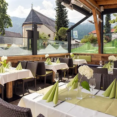 Hotel Garni Montana 4*