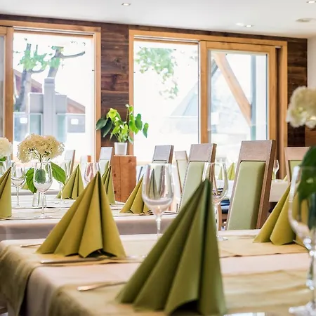 Otel Garni Montana