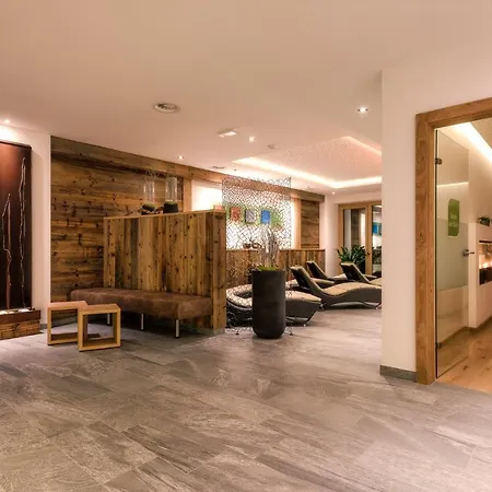 Garni Montana Otel Serfaus