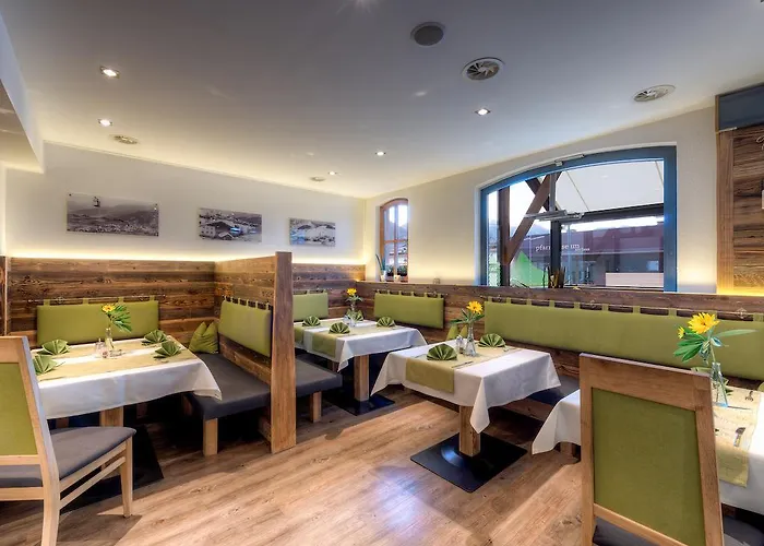 ホテル Garni Montana 4*