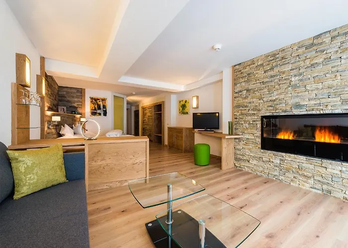 Garni Montana ホテル 4*