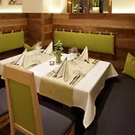 Garni Montana 4* 瑟弗浩斯