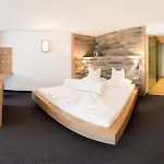 Garni Montana 4* 瑟弗浩斯