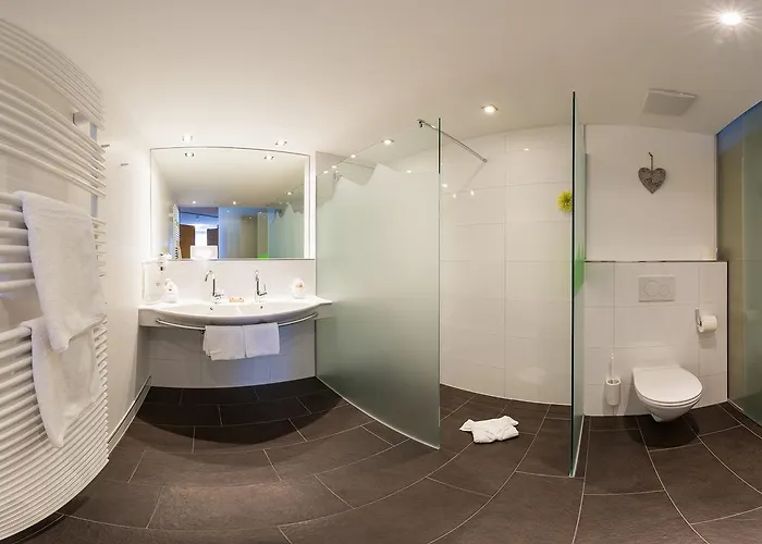 Hotel Garni Montana 4*